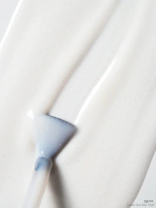Halo_Crystal_Glow_Base_per_semipermanente_rinforzato_co_022 TRENDY NAILS Crystal glow base HALO 15ml
