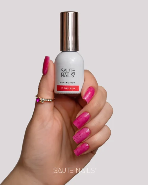 IT GIRL RUN SAUTE NAILS That girl - IT GIRL RUN 8ml