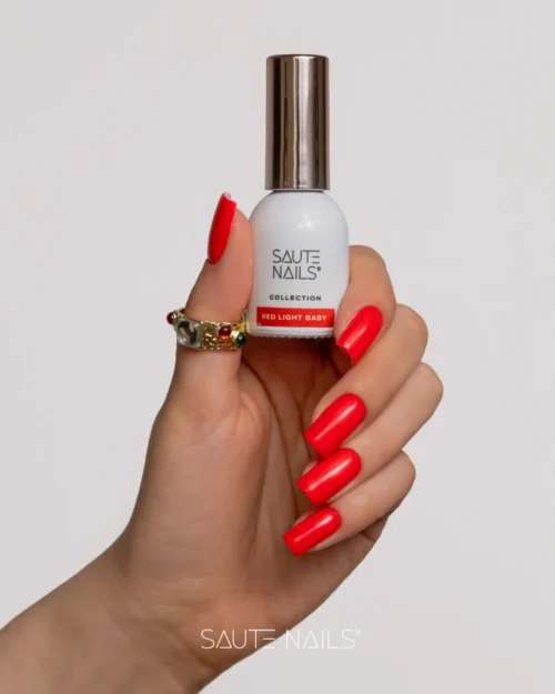 RED LIGHT BABY SAUTE NAILS That girl - RED LIGHT BABY 8ml